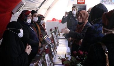 15 Temmuz Derneği’nden evlat nöbetindeki ailelere destek ziyareti