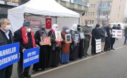 Bir haftada iki aile daha katıldı… Eksi 10 derece soğukta evlat nöbeti