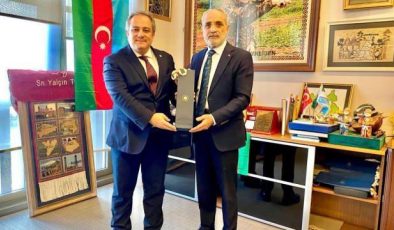 Prof. Dr. Mustafa Necmi İlhan’dan, Cumhurbaşkanı Başdanışmanı Topçu’ya ziyaret