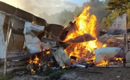 Beypazarı’nda Ağılda Çıkan Yangın Ormana Sıçramadan Söndürüldü