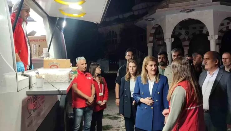 Milletvekili Ölmeztoprak: “Depremin izlerini silmeye devam edeceğiz”