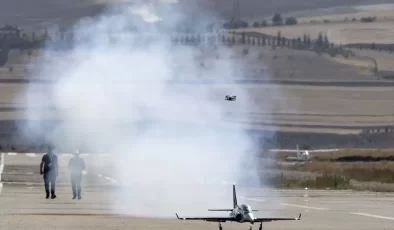 Şehit, gazi çocukları ve paralimpik sporcular için Ankara semalarında uçak turu